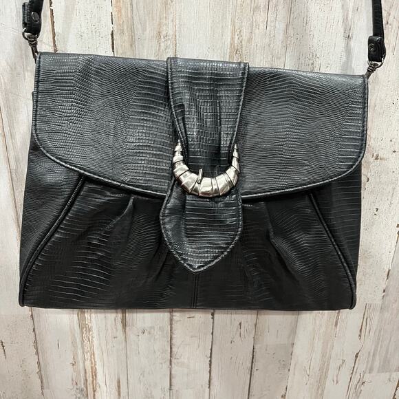 Vintage Dessiree Black Faux Leather Envelope Clutch Buckle Bag 80s Retro - Picture 2 of 9